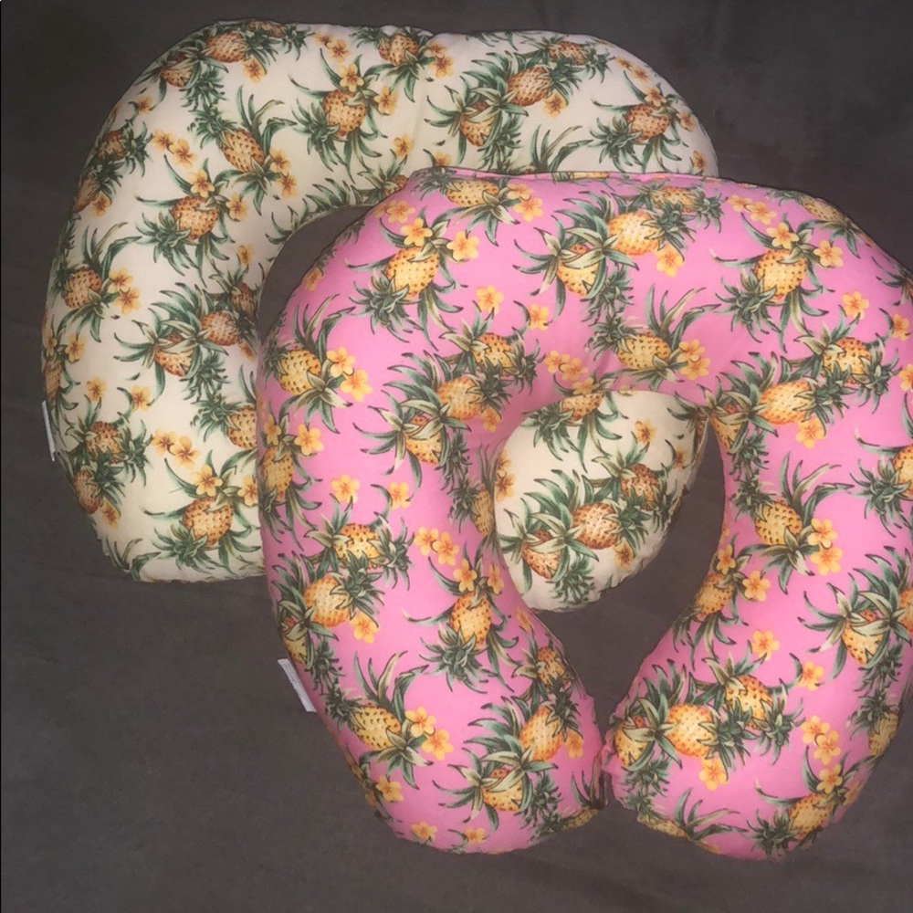 Airplane Headrests from Hawaii Bundle